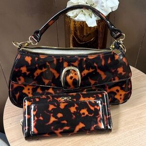 Tortoiseshell Patent Shoulder Bag with Matching Wallet - Black & Amber
